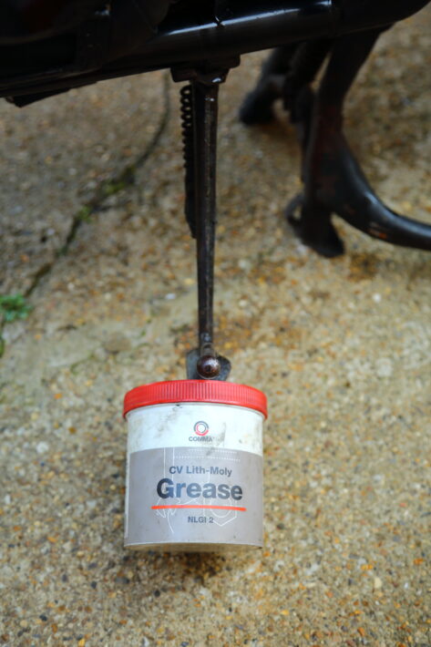 Sidestand Grease