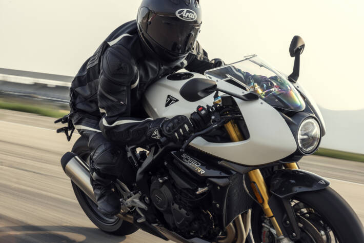 2022 Triumph Speed Triple 1200 RR