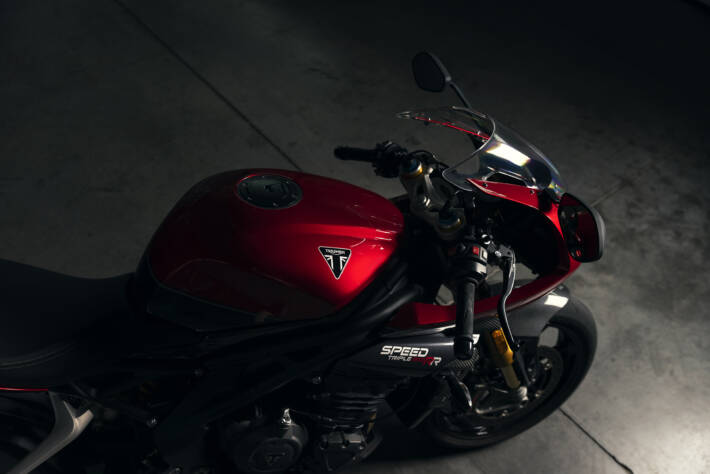 2022 Triumph Speed Triple 1200 RR