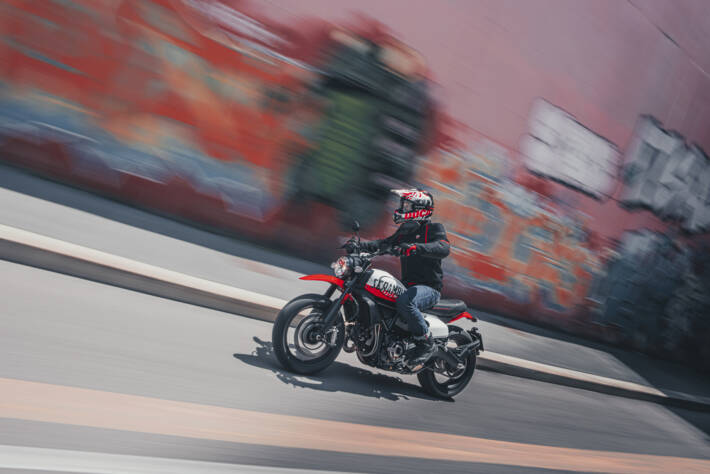 2022 Ducati Scrambler 800 Urban Motard