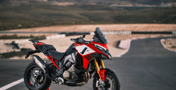 First Look: 2022 Ducati Multistrada V4 Pikes Peak