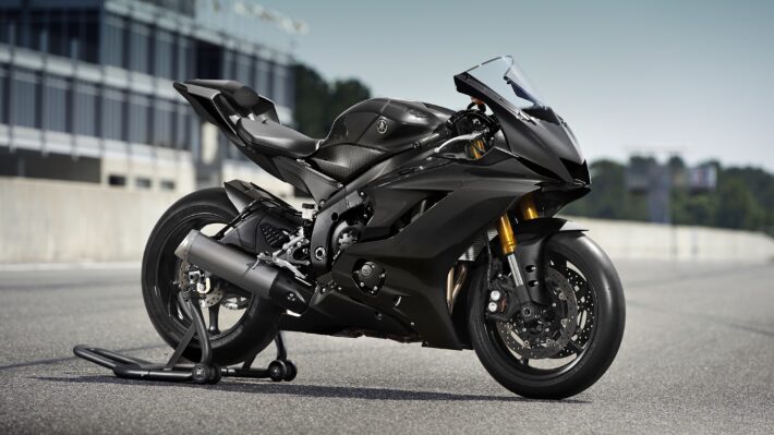 2022 Yamaha R6 Race