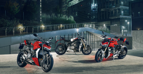 First Look: 2022 Ducati Streetfighter V2 & V4 SP