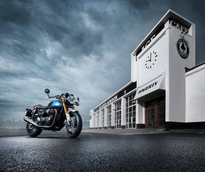 2022 Triumph Thruxton Ton Up Edition