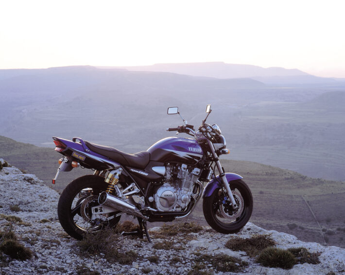 XJR1300