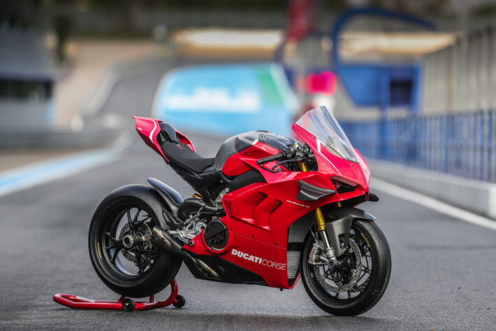 Ducati Panigale V4 R