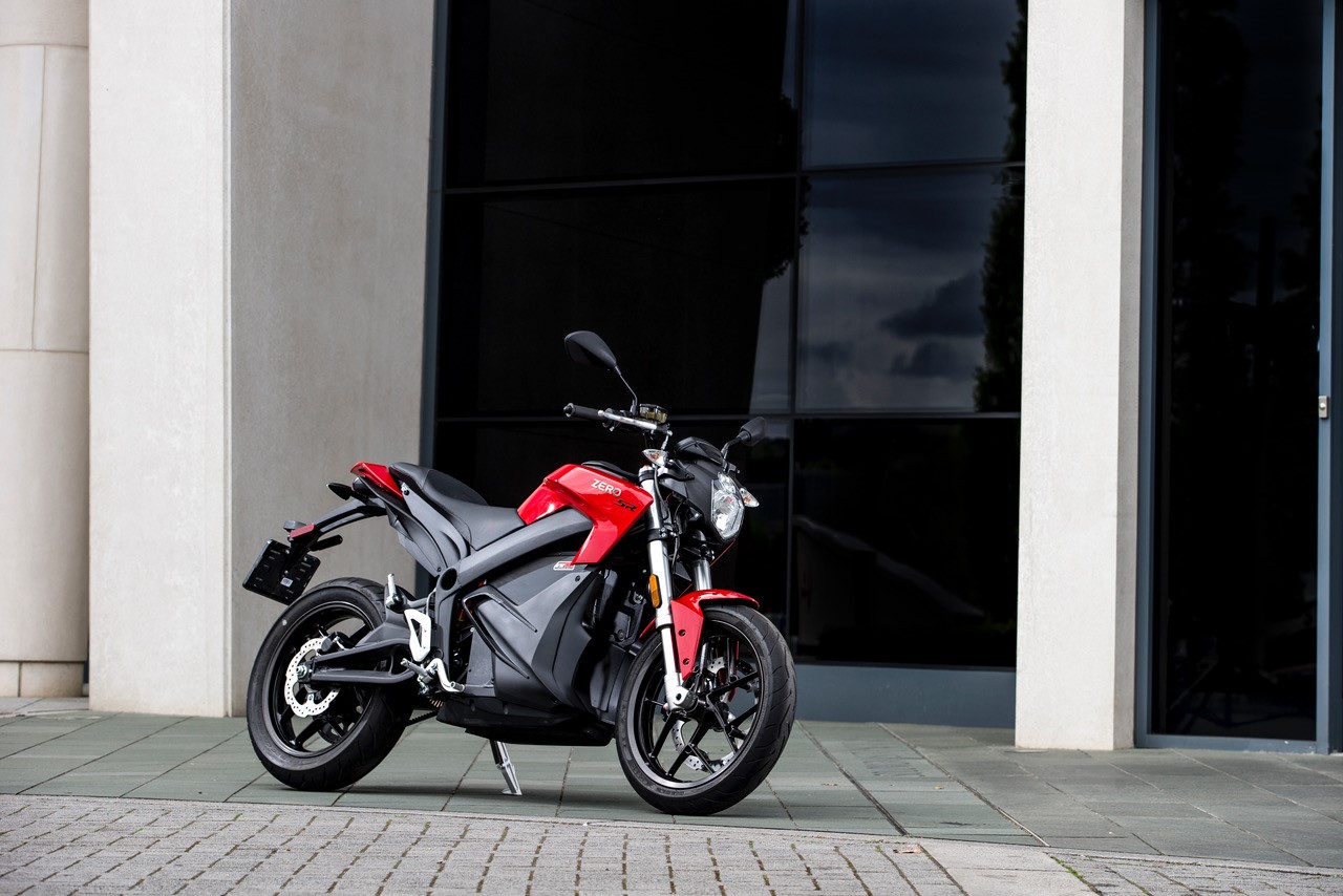 Is this the early death of new petrol bikes? Devitt