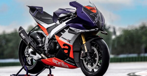 First Look: 2023 Aprilia RSV4 XTRENTA