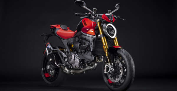 First Look: 2023 Ducati Monster SP