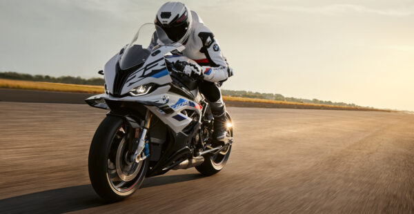 First Look: 2023 BMW S1000 RR