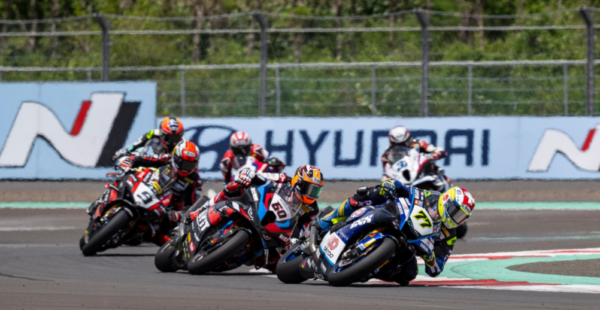 World Superbike Championship is back!