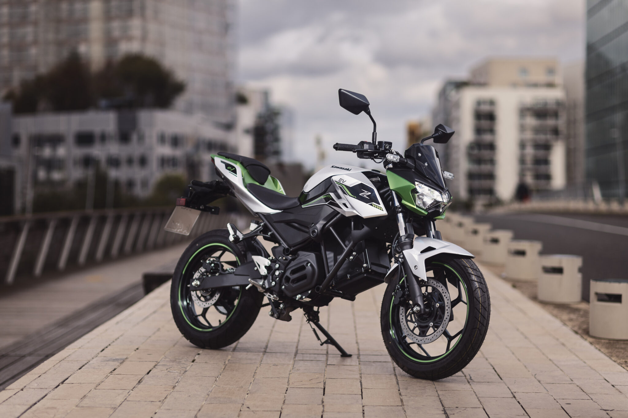 Bike Review 2024 Kawasaki Z e1 Devitt Insurance
