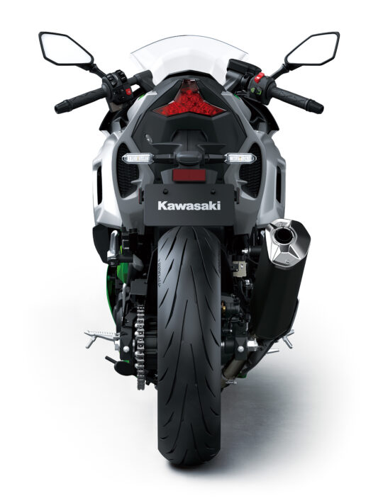 2024 Kawasaki Ninja 7 Hybrid