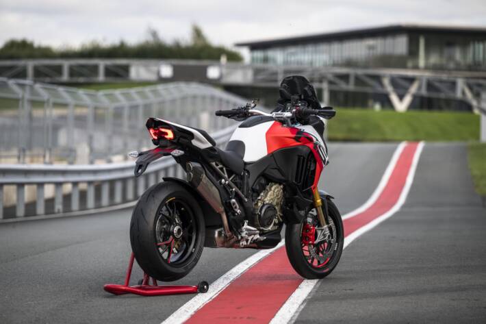 2024 Ducati Multistrada V4 RS