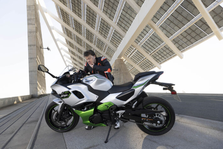 2024 Kawasaki Ninja 7 Hybrid