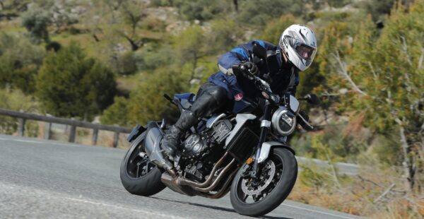 Battle of the Naked Big Bikes