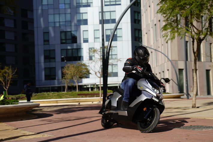 Zeeho AE8 S+ Electric Scooter 