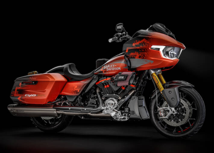 2025 Harley-Davidson Road Glide CVO RR