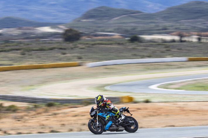 2025 BMW S1000 R 