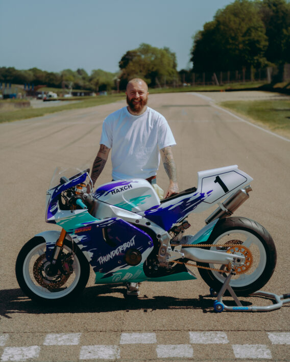 2025 Yamaha XZR900 