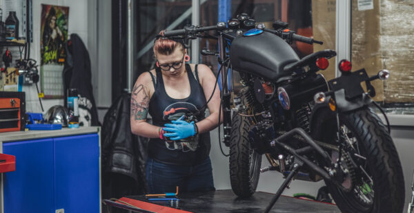 How to change your motorbike oil