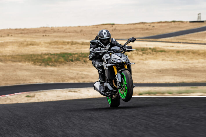 2026 Kawasaki Z1100 SE