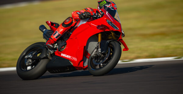 2026 Ducati Panigale V4 R