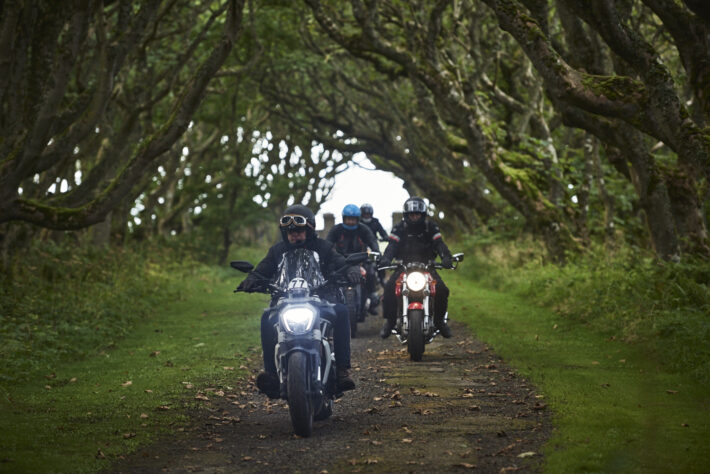 Transport a motorcycle