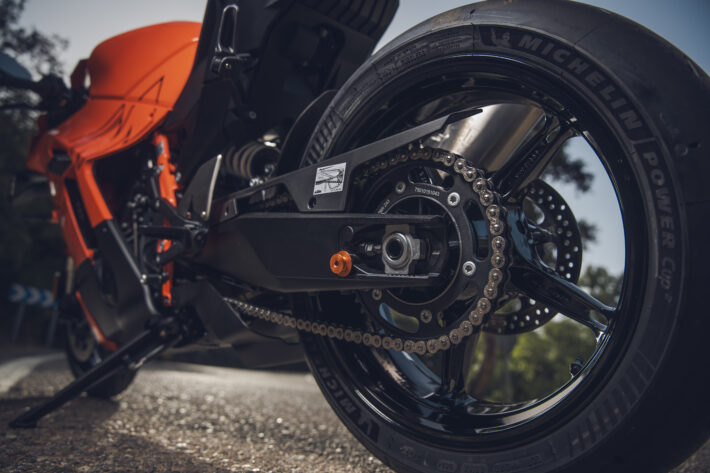 2026 KTM 990 RC R 