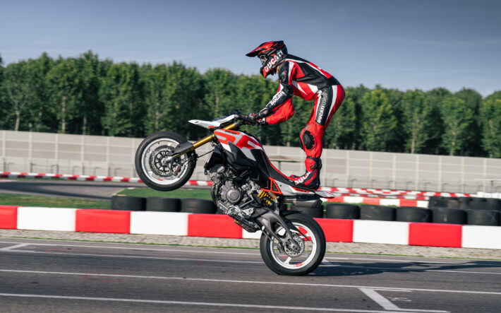 2026 Ducati Hypermotard V2 SP