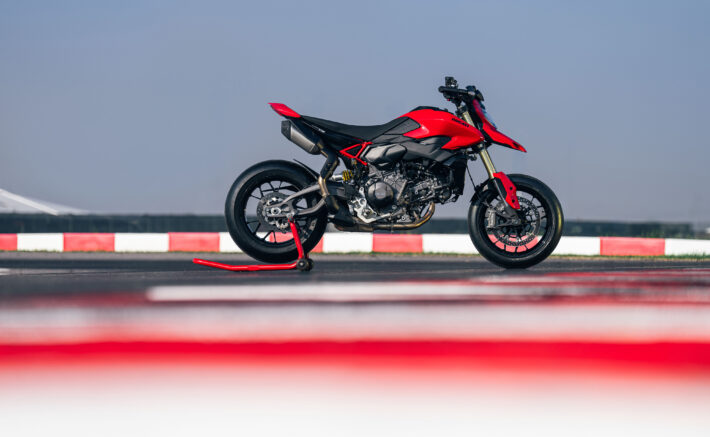 2026 Ducati Hypermotard V2