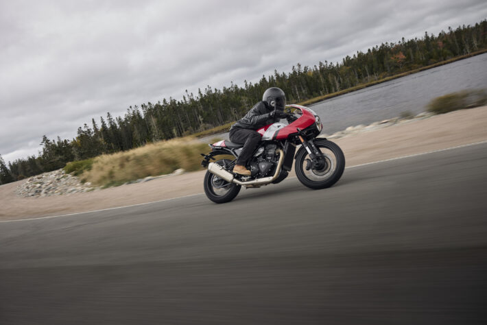 2026 Triumph Thruxton 400