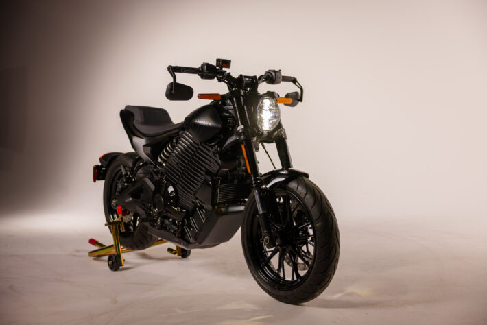 2025 Livewire Alpinista S2