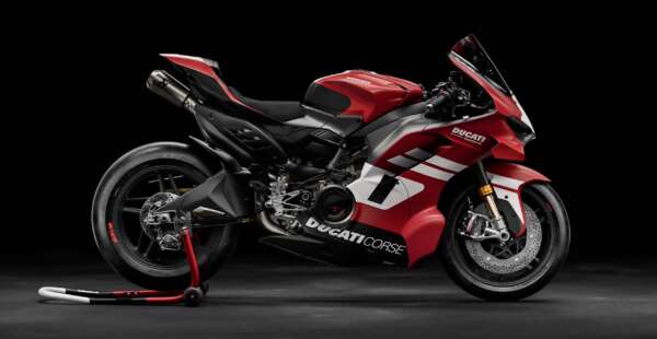 2027 Ducati Superleggera V4 Centenario Panigale