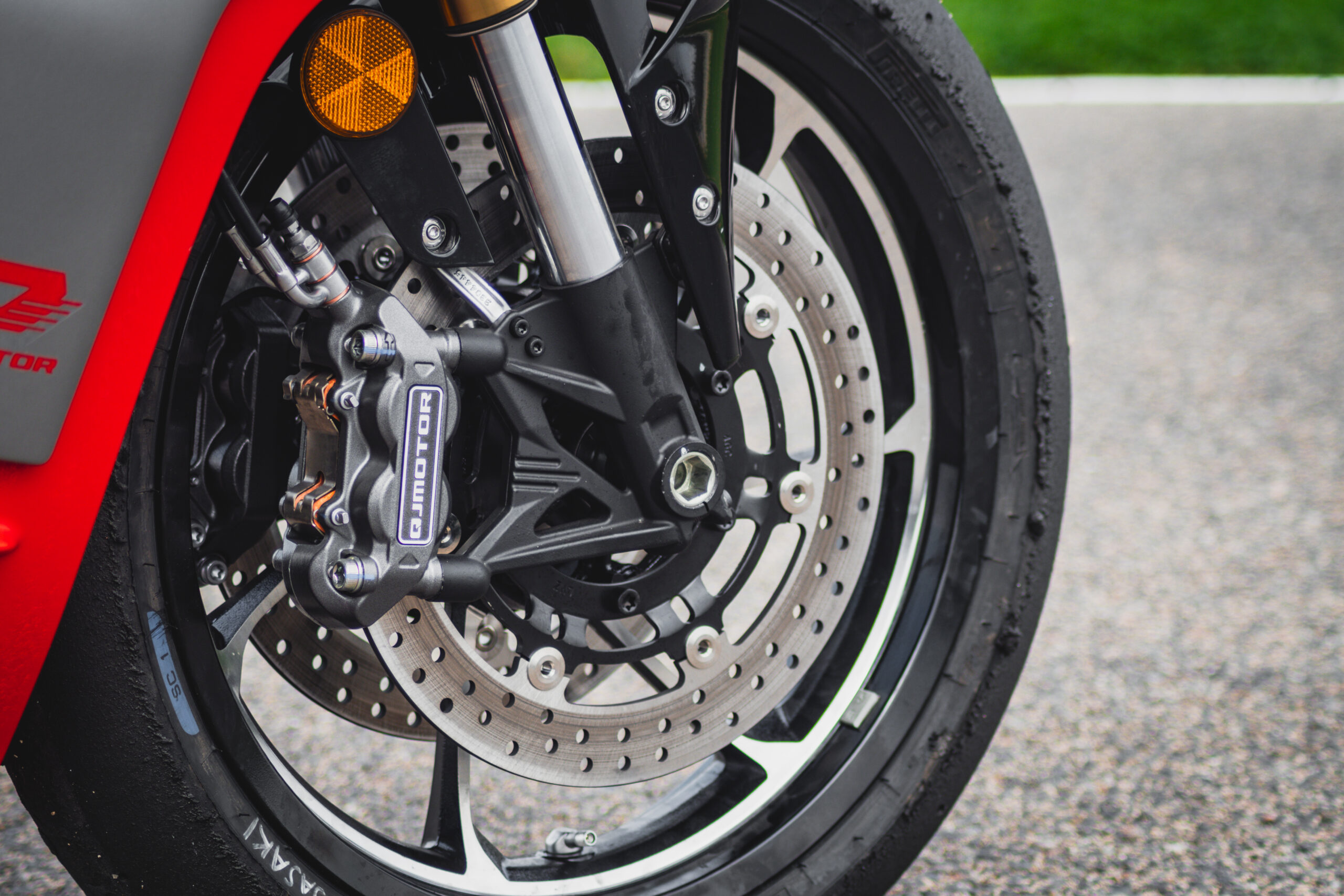 2026 QJMotor SRK421 RR