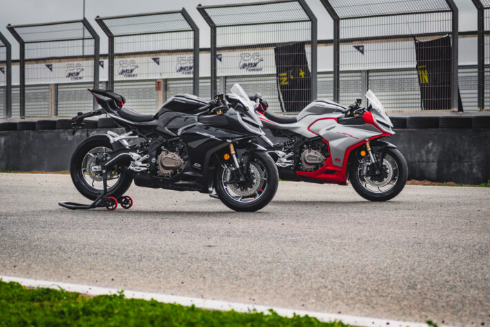 2026 QJMotor SRK421 RR