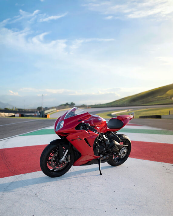 MV AGUSTA F3 R