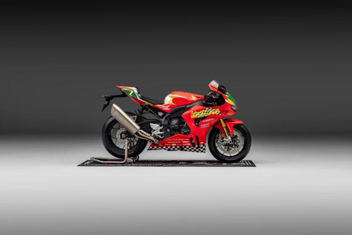Limited Edition John McGuinness 30th Anniversary Replica Honda CBR1000RR-R Fireblade SP