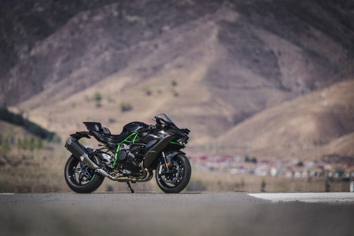 2027 Kawasaki Ninja H2 Carbon