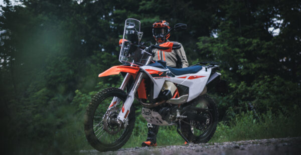 2027 KTM 690 Rally