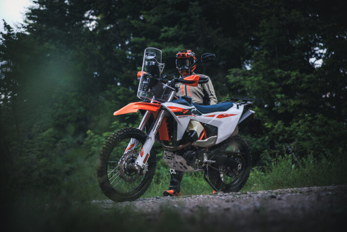 2027 KTM 690 Rally