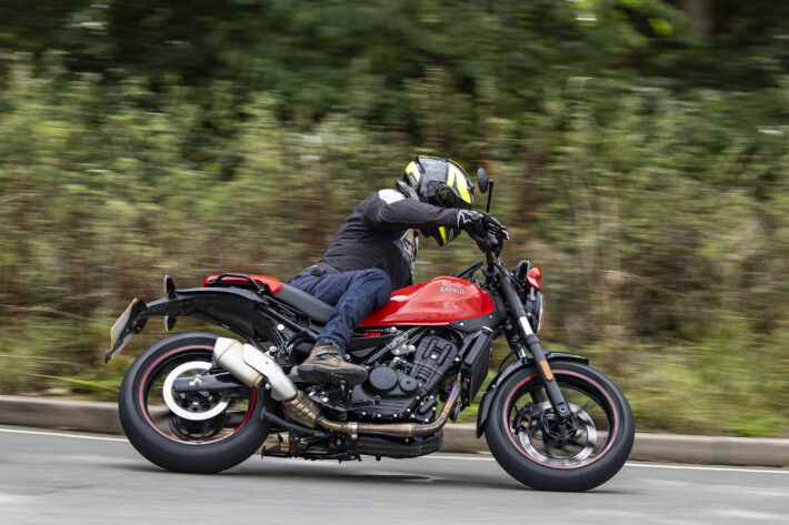 2026 Royal Enfield Guerrilla 450 Apex