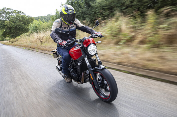 2026 Royal Enfield Guerrilla 450 Apex
