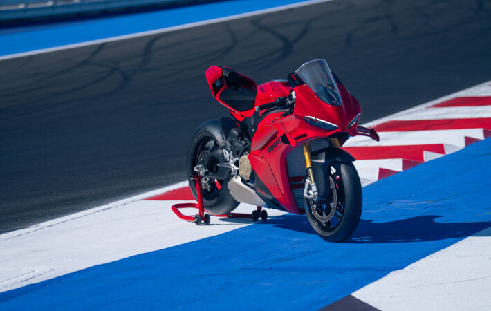 2027 Ducati Panigale V4