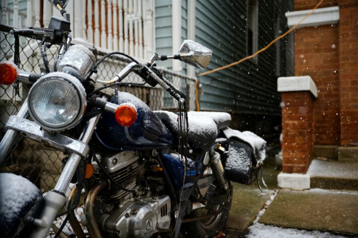 How to store a motorcycle in winter